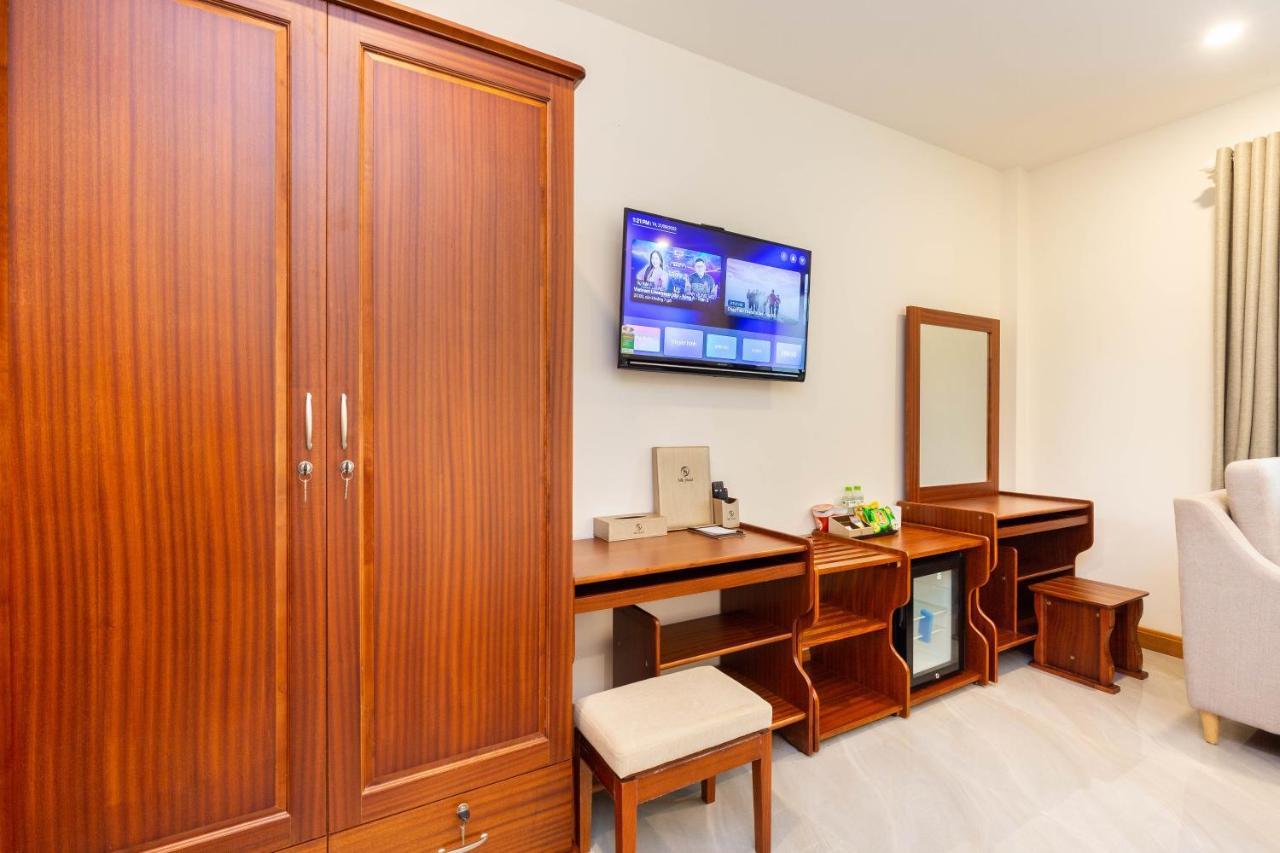 Silk Hong Ha Airport Hotel 호치민 외부 사진