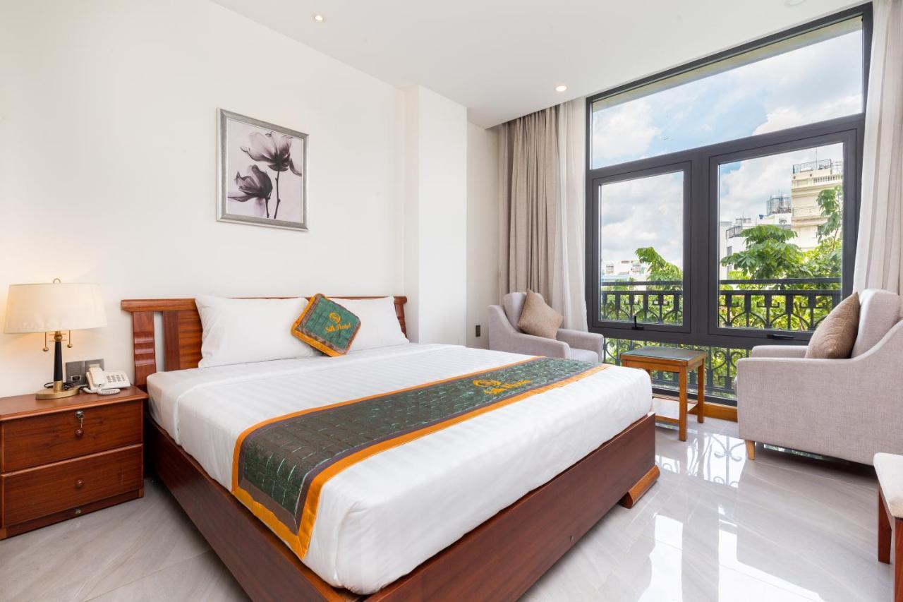 Silk Hong Ha Airport Hotel 호치민 외부 사진