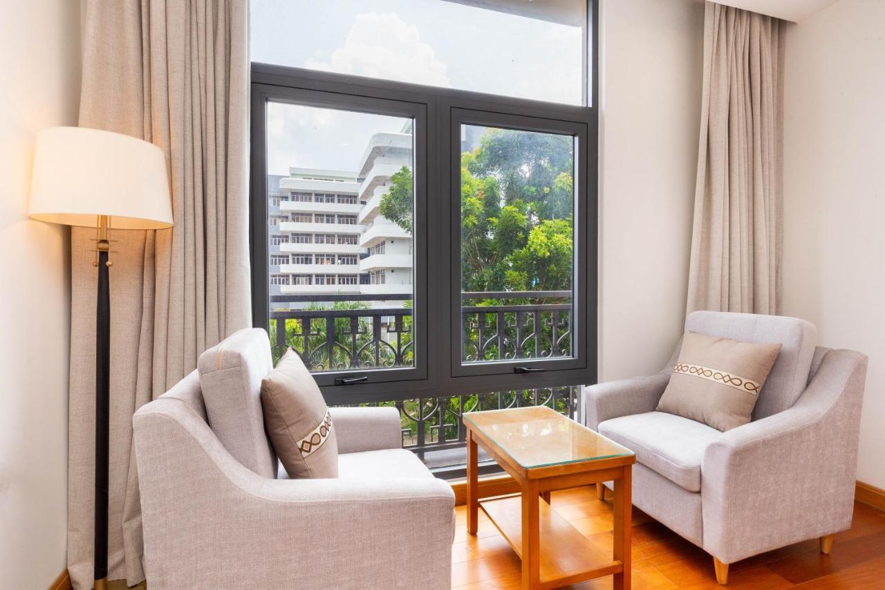 Silk Hong Ha Airport Hotel 호치민 외부 사진