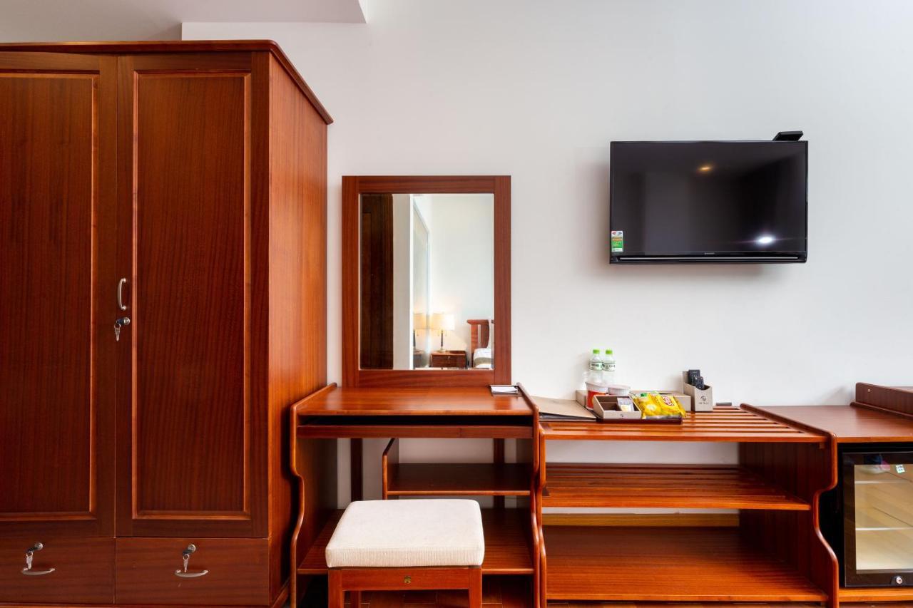 Silk Hong Ha Airport Hotel 호치민 외부 사진