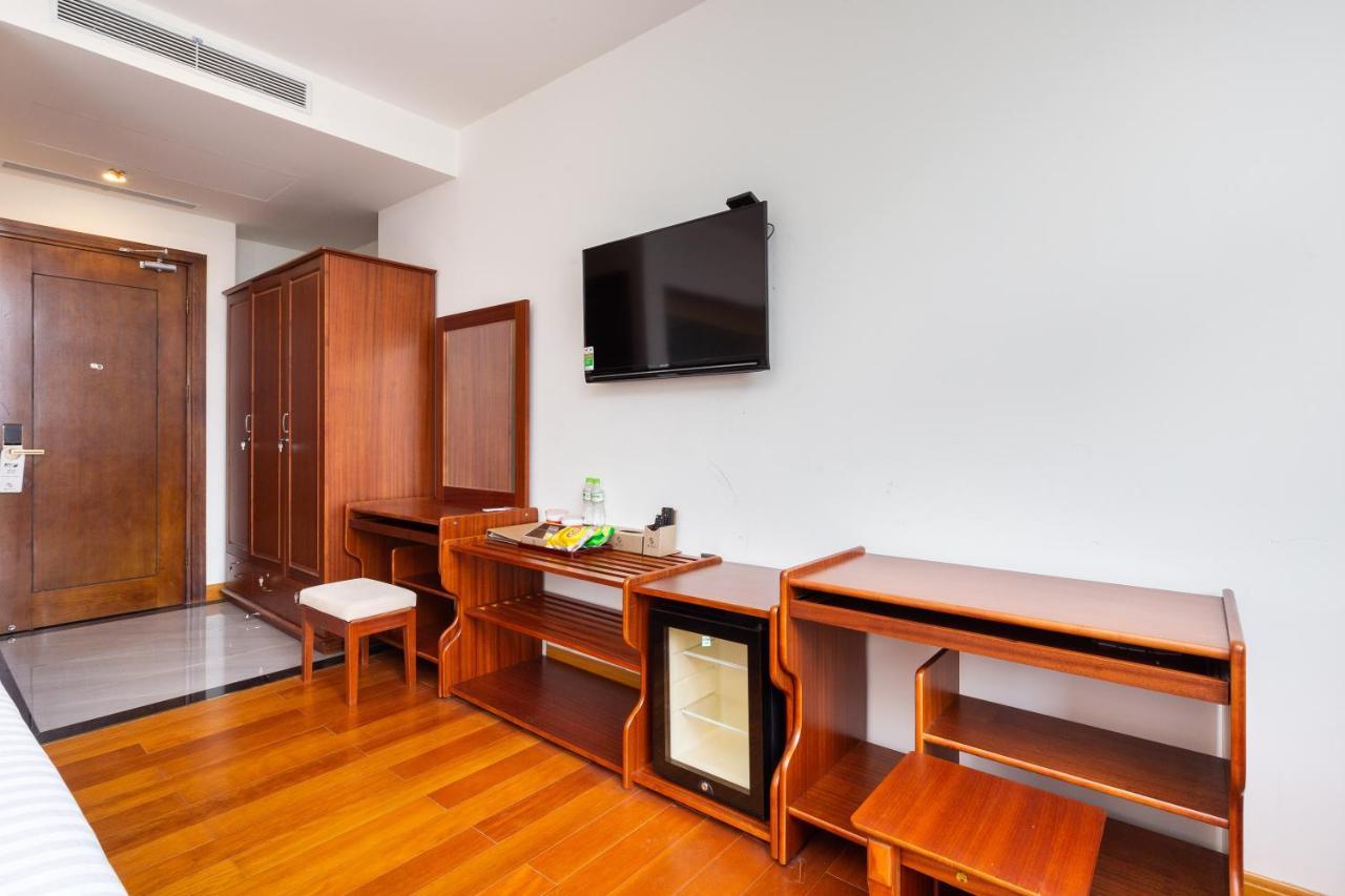 Silk Hong Ha Airport Hotel 호치민 외부 사진