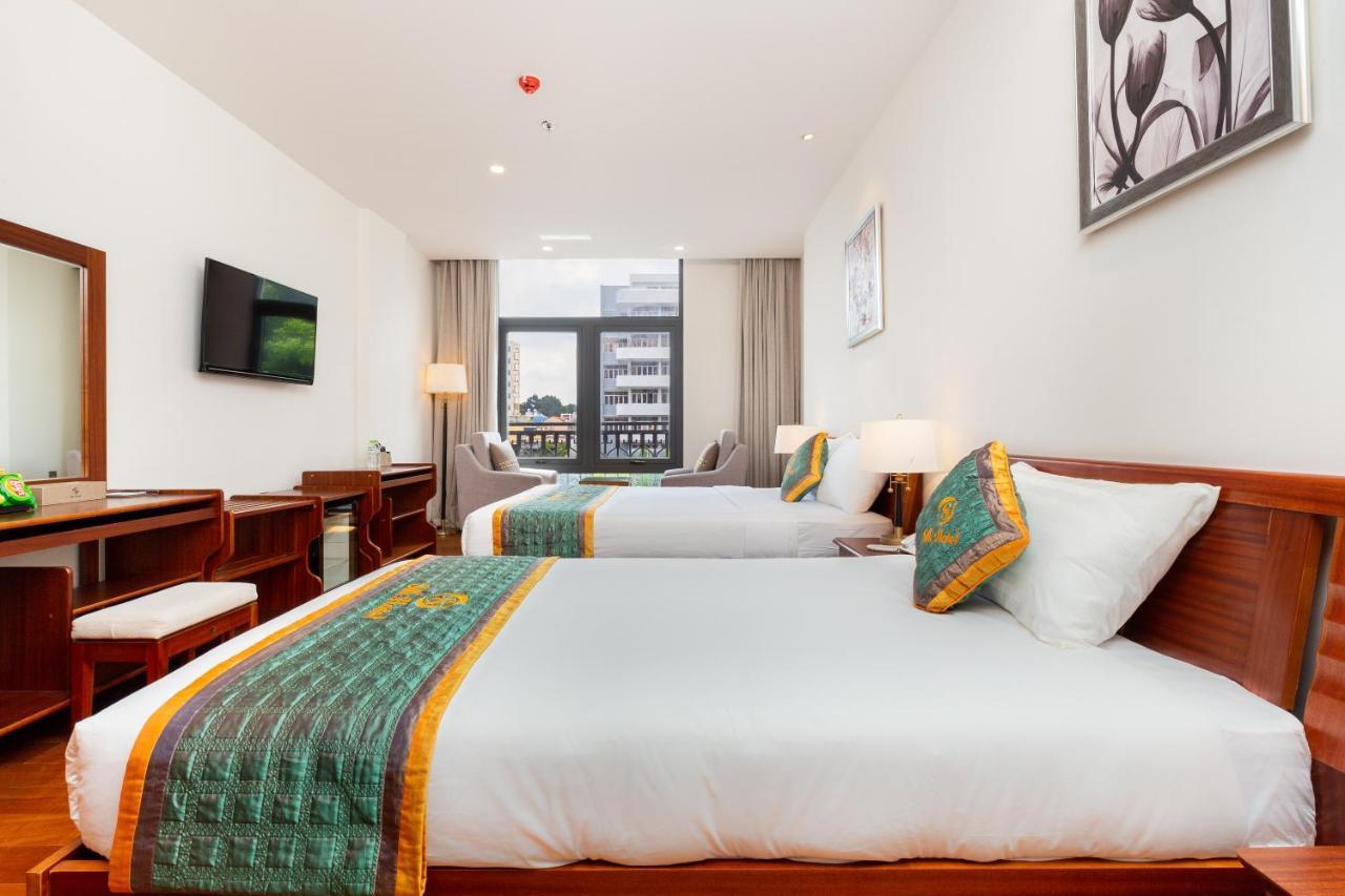 Silk Hong Ha Airport Hotel 호치민 외부 사진