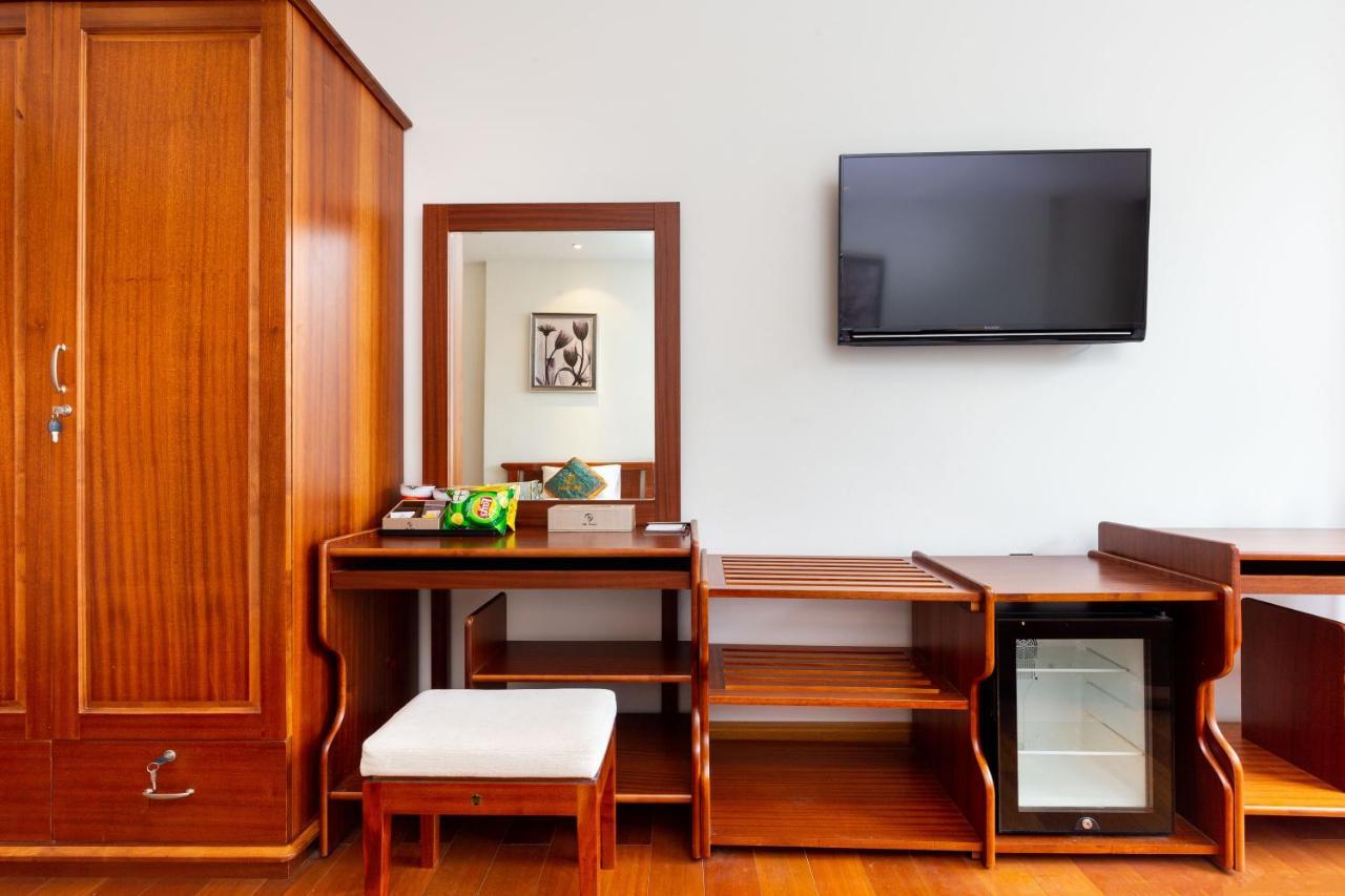 Silk Hong Ha Airport Hotel 호치민 외부 사진